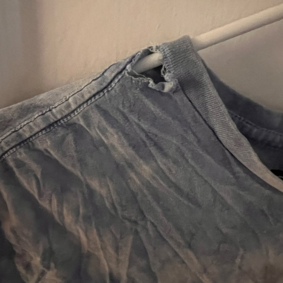 Distressed Zoo York Shirt - Picture 4 of 7